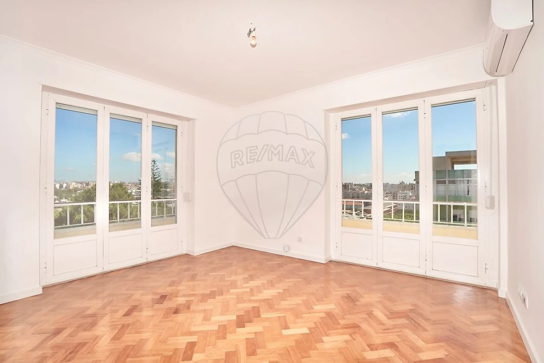 Apartamento T3 para Venda em Avenidas Novas Foto 20