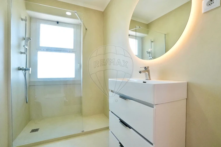 Apartamento T3 para Venda em Avenidas Novas Foto 23
