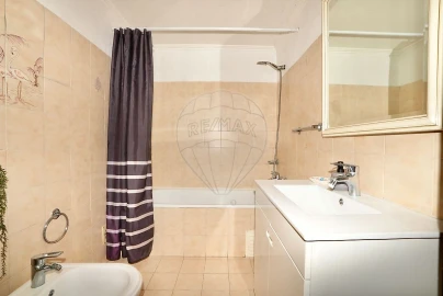 Apartamento T2 para Venda em Póvoa de Santa Iria e Forte da Casa