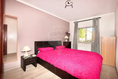 Apartamento T2 para Venda em Póvoa de Santa Iria e Forte da Casa
