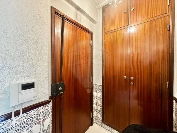 Apartamento T2 para Venda em Póvoa de Santa Iria e Forte da Casa