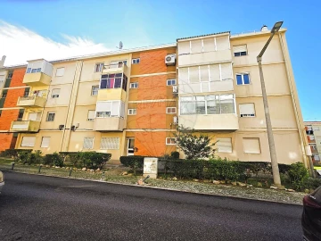 Apartamento T4 para Venda em Odivelas