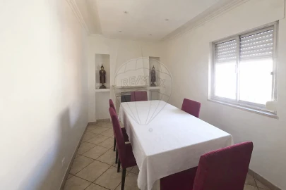 Apartamento T4 para Venda em Odivelas