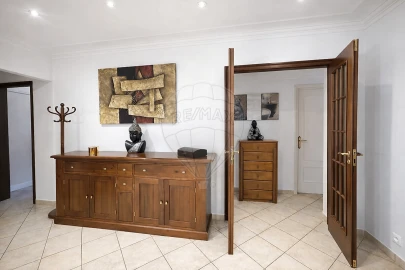 Apartamento T4 para Venda em Odivelas