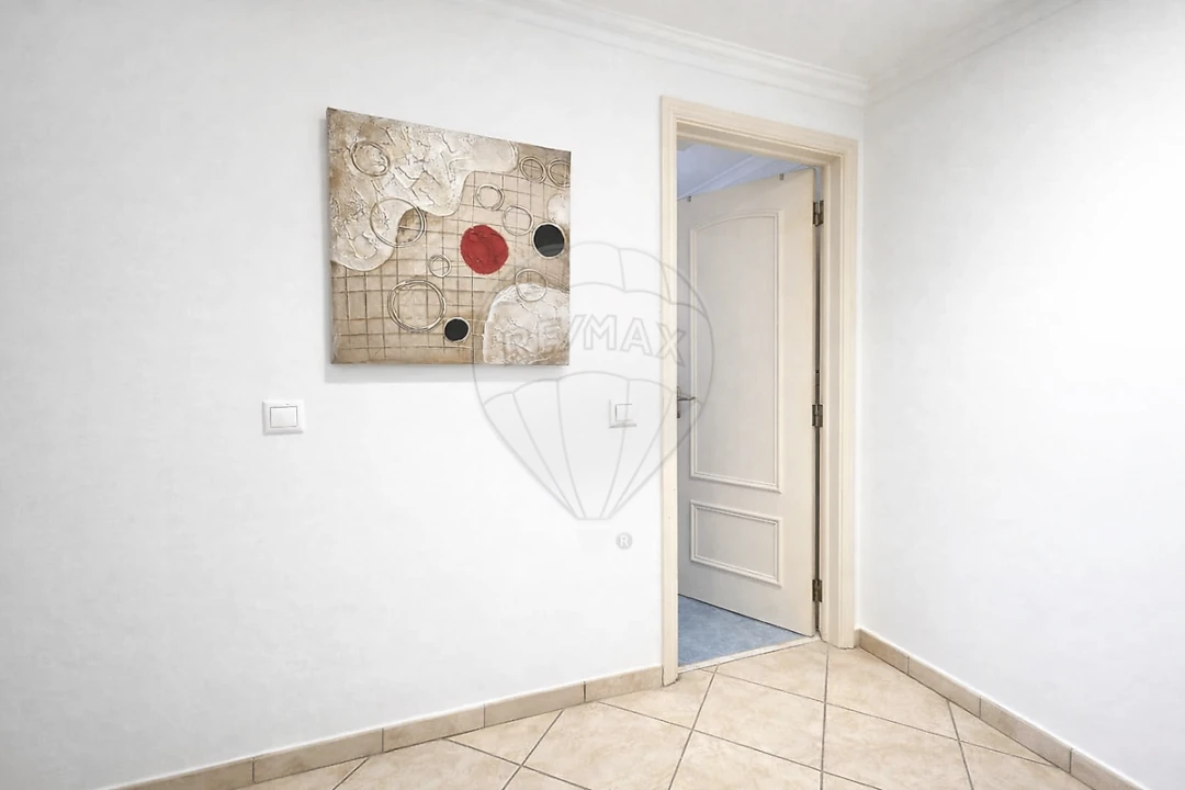 Apartamento T4 para Venda em Odivelas Foto 11