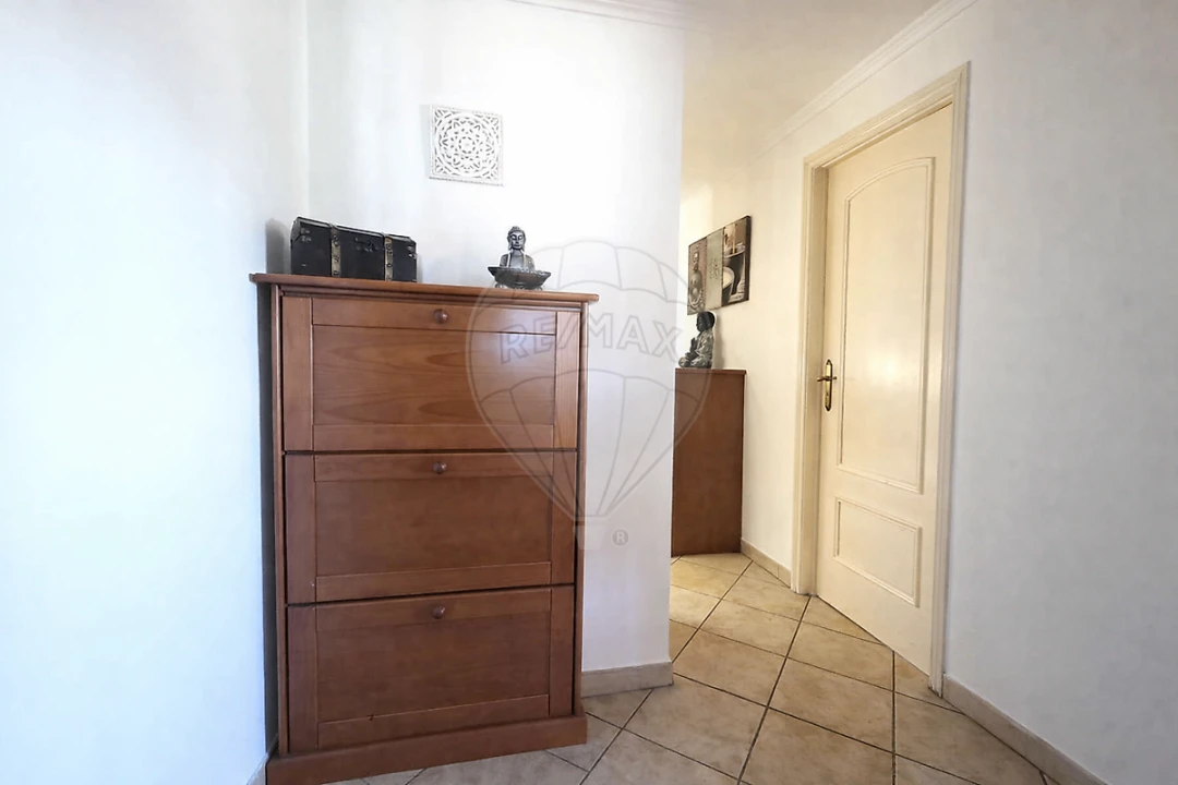 Apartamento T4 para Venda em Odivelas Foto 6