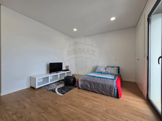 Moradia T2 para Venda em Oiã Foto 15