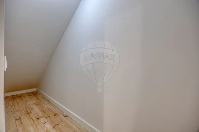 Apartamento T1 para Arrendamento em Paranhos