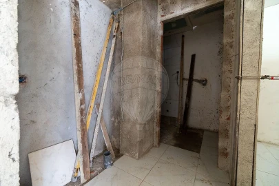 Moradia T2 para Venda em Santo Quintino