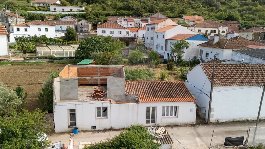 Moradia T2 para Venda em Santo Quintino