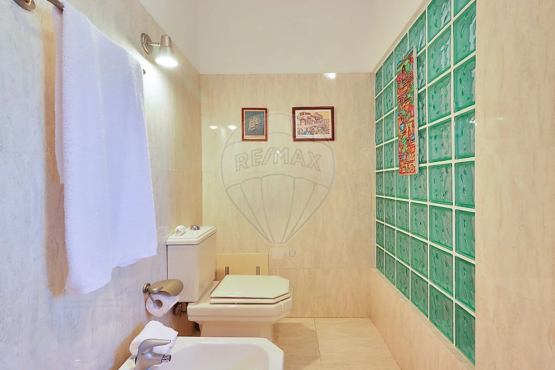 Moradia T4 para Venda em São João da Ribeira e Ribeira de São João Foto 26