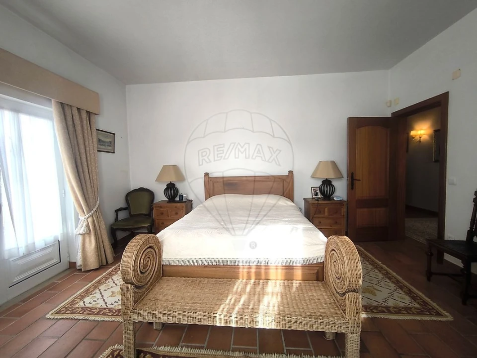 Moradia T4 para Venda em São João da Ribeira e Ribeira de São João Foto 17