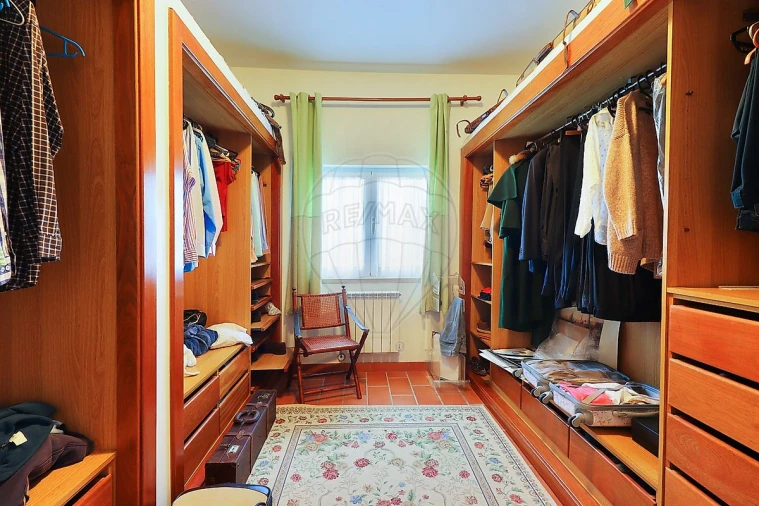 Moradia T4 para Venda em São João da Ribeira e Ribeira de São João Foto 20