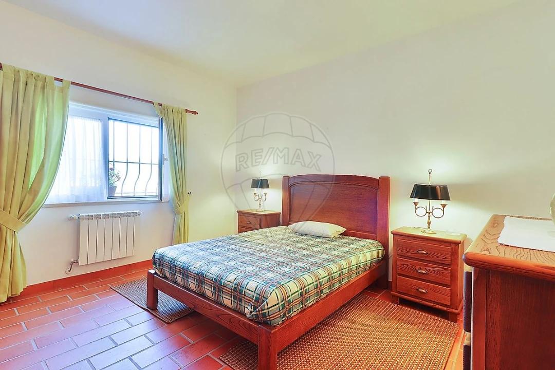 Moradia T4 para Venda em São João da Ribeira e Ribeira de São João Foto 21