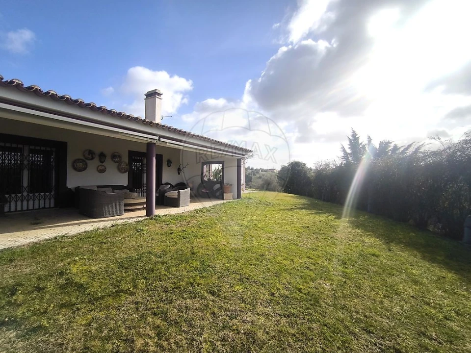 Moradia T4 para Venda em São João da Ribeira e Ribeira de São João Foto 38