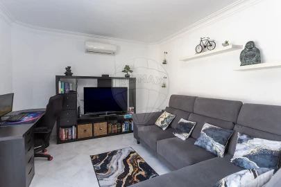 Apartamento T2 para Venda em Moita