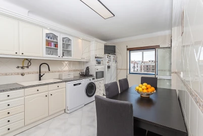 Apartamento T2 para Venda em Moita