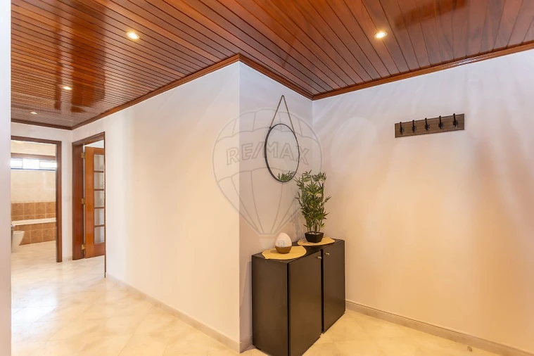 Apartamento T2 para Venda em Moita Foto 31