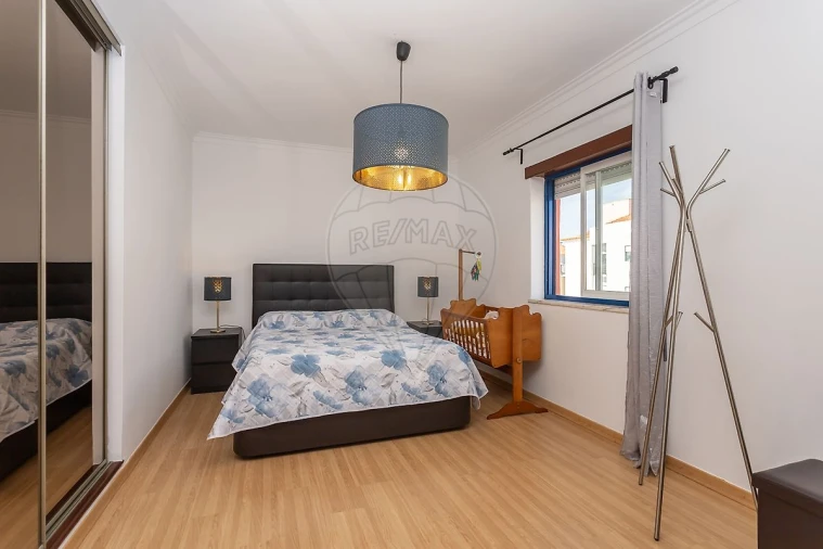Apartamento T2 para Venda em Moita Foto 10