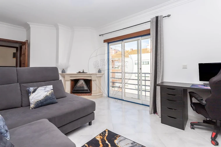 Apartamento T2 para Venda em Moita Foto 20