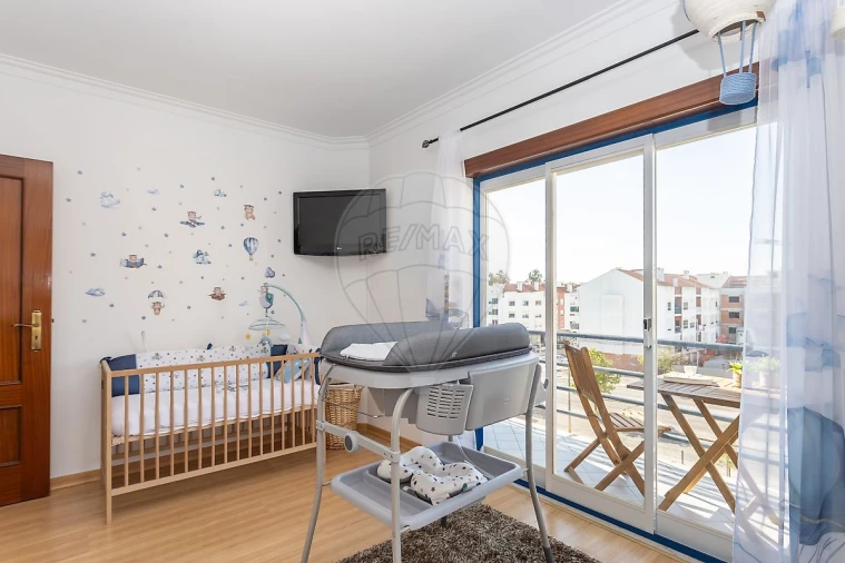 Apartamento T2 para Venda em Moita Foto 34