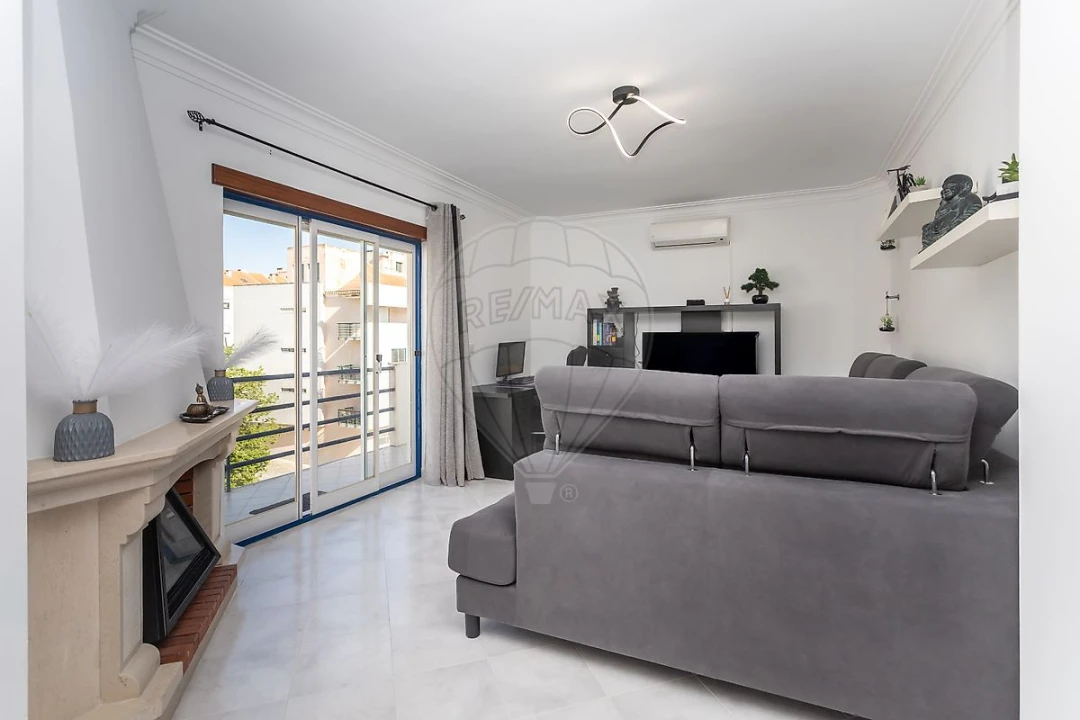 Apartamento T2 para Venda em Moita Foto 17