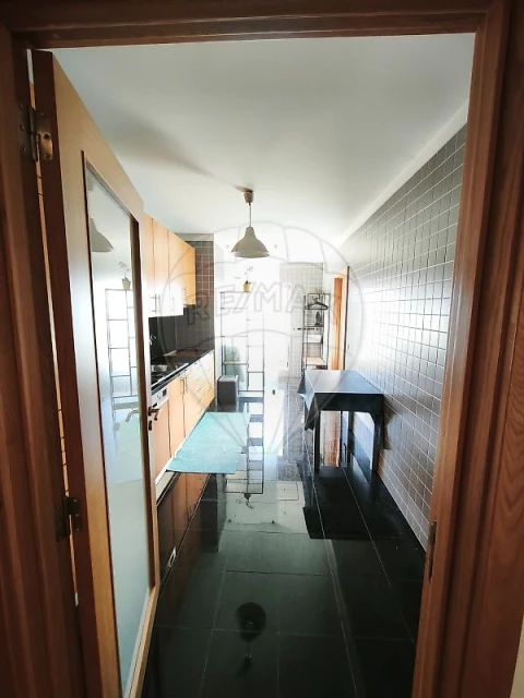 Apartamento T2 para Venda em Cidade da Maia