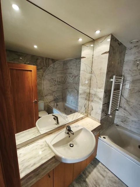 Apartamento T2 para Venda em Cidade da Maia