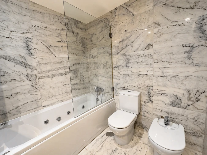 Apartamento T2 para Venda em Cidade da Maia Foto 7
