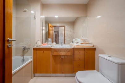 Moradia T3 para Venda em Coronado (São Romão e São Mamede)