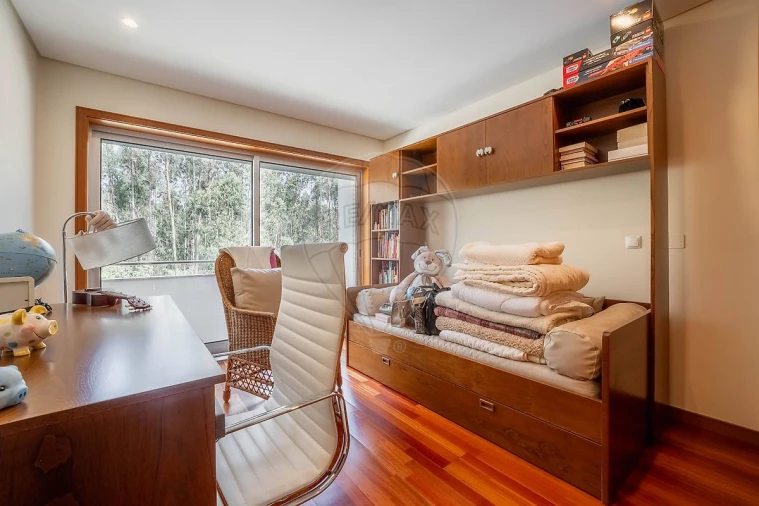 Moradia T3 para Venda em Coronado (São Romão e São Mamede) Foto 31