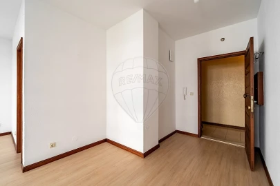 Escritório para Venda em Cidade da Maia