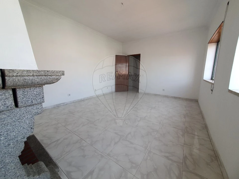 Apartamento T3 para Venda em Pinhal Novo Foto 10