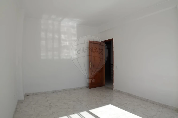 Apartamento T3 para Venda em Pinhal Novo Foto 20