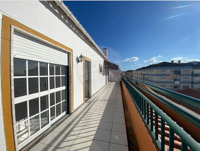 Apartamento T3 para Venda em Pinhal Novo Foto 3