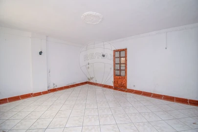 Moradia T2 para Venda em Colares