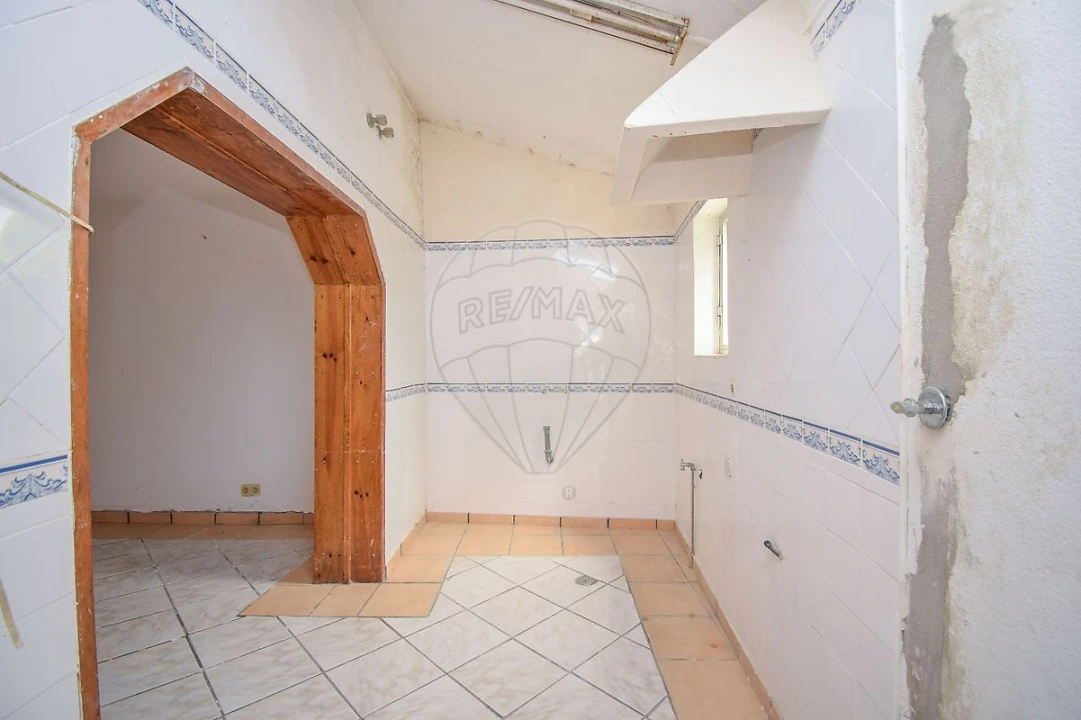 Moradia T2 para Venda em Colares Foto 1