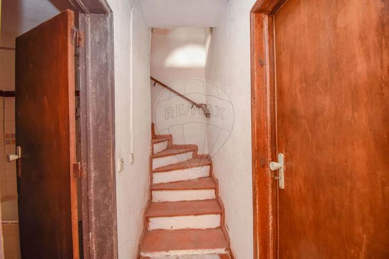 Moradia T2 para Venda em Colares Foto 10