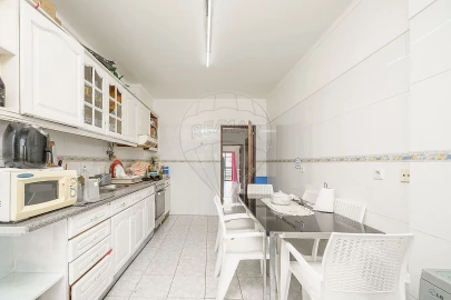 Apartamento T2 para Venda em União das Freguesias de Setúbal