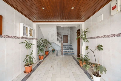 Apartamento T2 para Venda em União das Freguesias de Setúbal