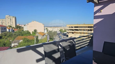 Apartamento T2 para Venda em União das Freguesias de Setúbal