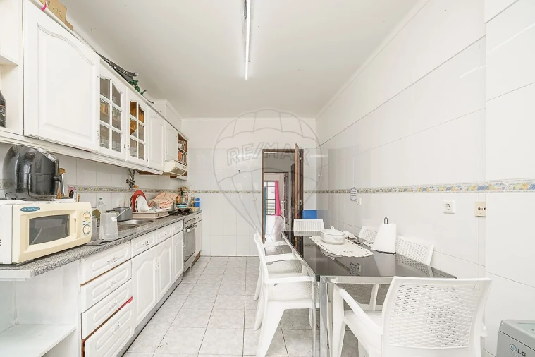 Apartamento T2 para Venda em União das Freguesias de Setúbal Foto 14