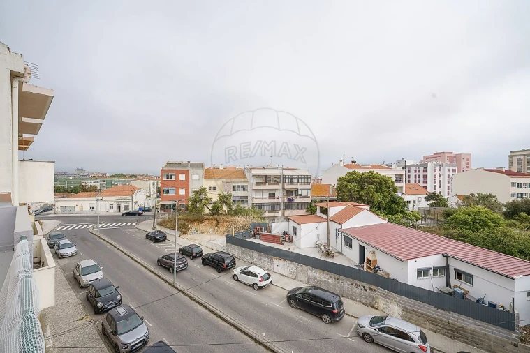 Apartamento T2 para Venda em União das Freguesias de Setúbal Foto 8