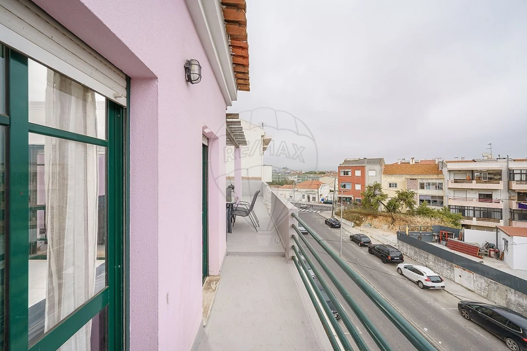 Apartamento T2 para Venda em União das Freguesias de Setúbal Foto 6