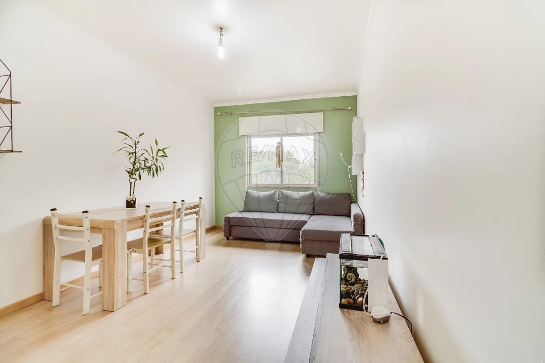 Apartamento T2 para Venda em Mina de Água Foto 9