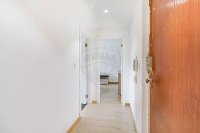 Apartamento T2 para Venda em Mina de Água