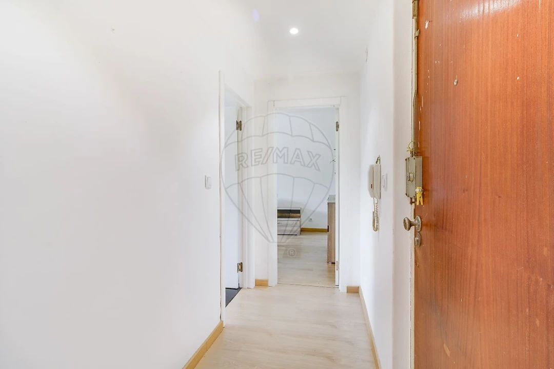 Apartamento T2 para Venda em Mina de Água Foto 7