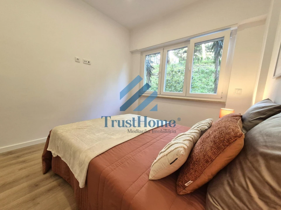 Apartamento T2 para Venda em Benfica Foto 19