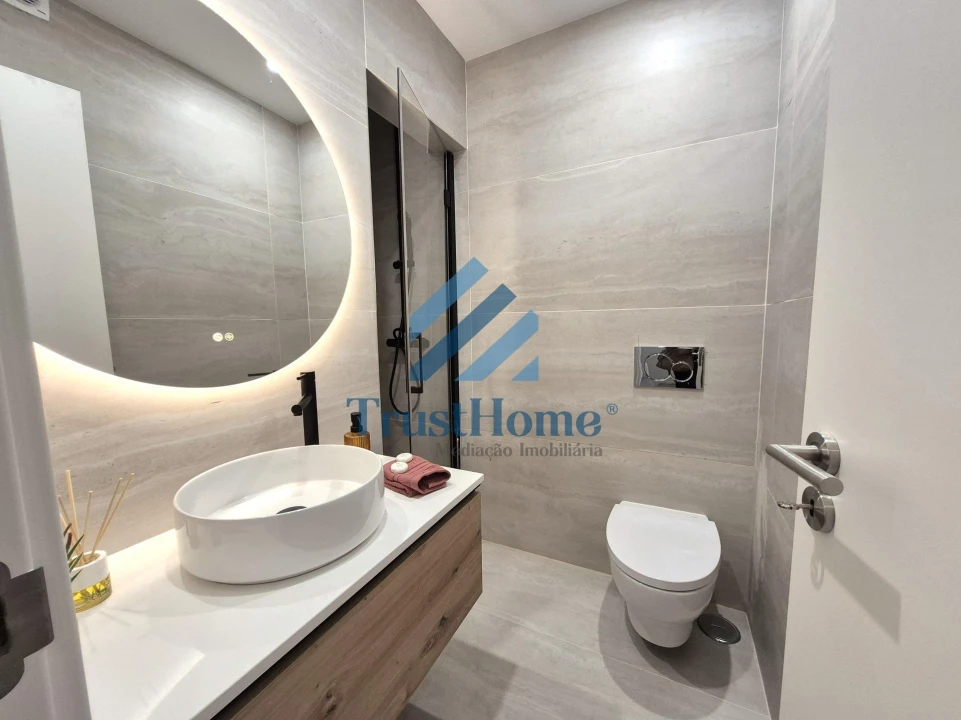 Apartamento T2 para Venda em Benfica Foto 22