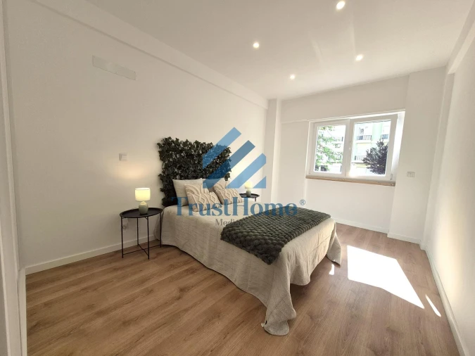 Apartamento T2 para Venda em Benfica Foto 10